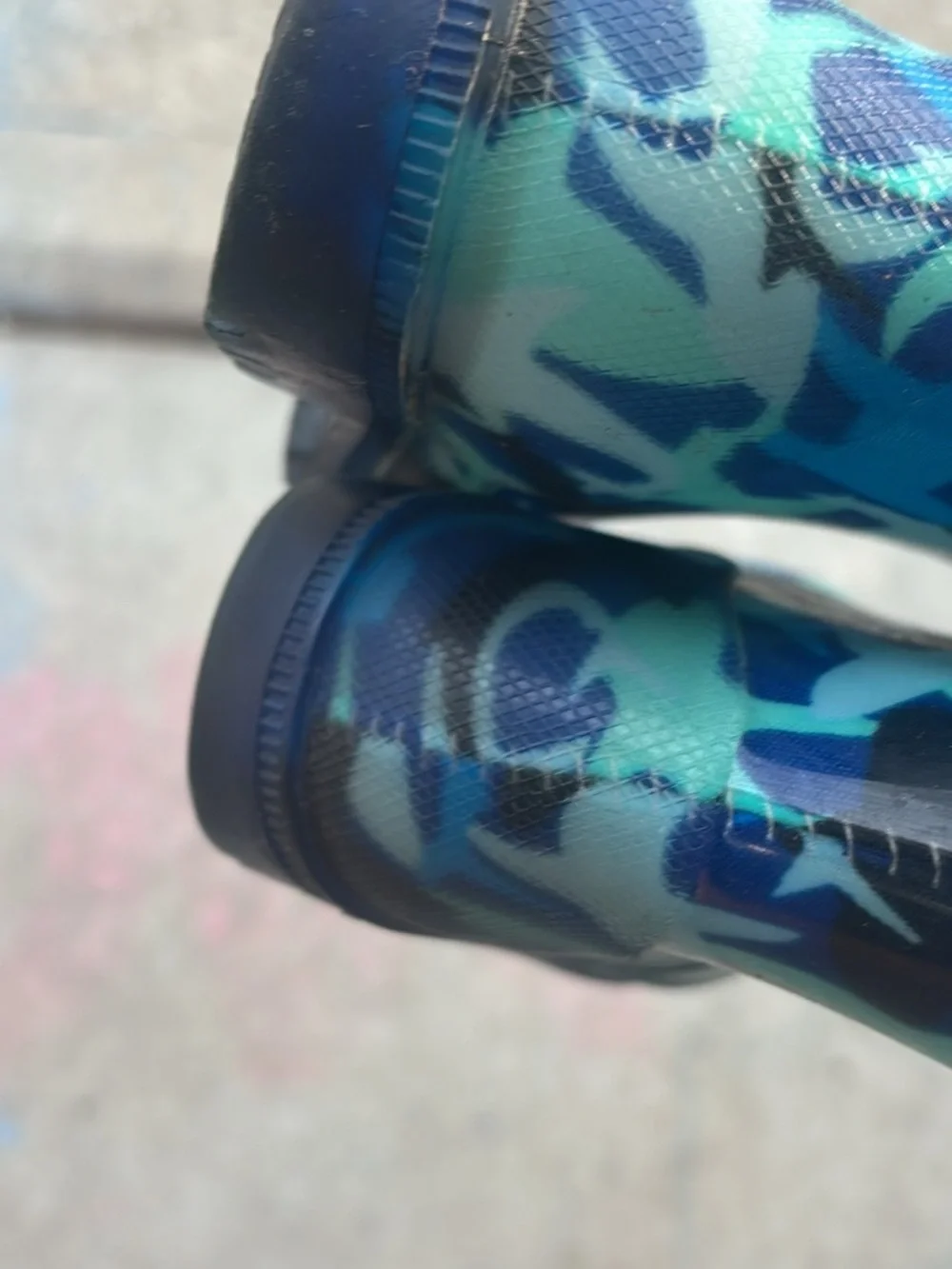 Kids Blue Camo light up Rain Boots with Pull Handles
